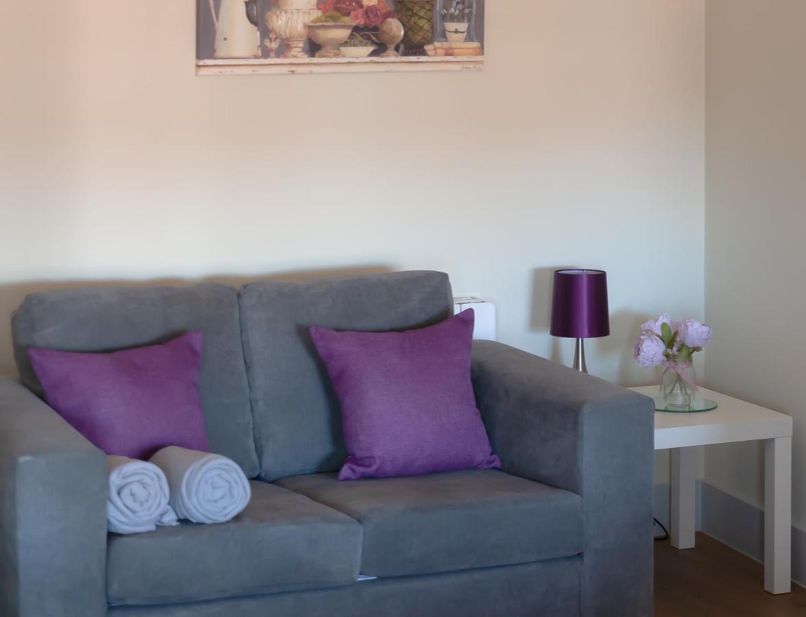 Isabella House - Hereford City Centre Aparthotel, By Rentmyhouse Bagian luar foto